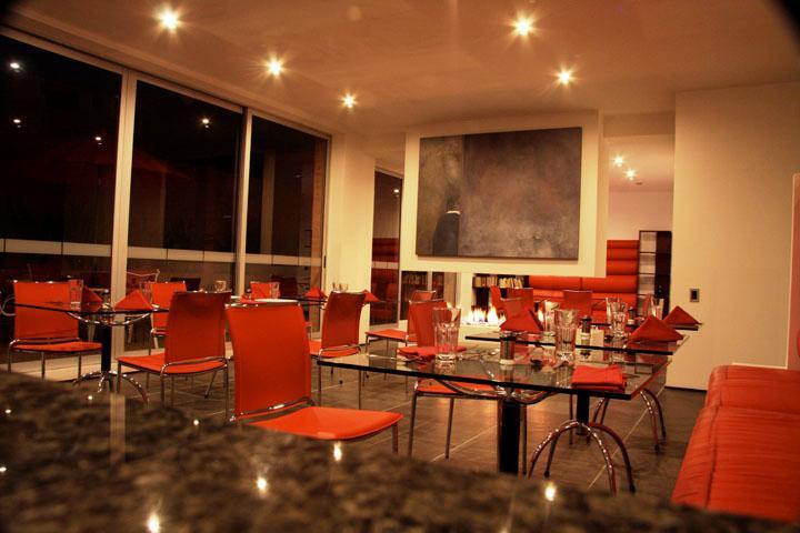 Suites Casa 95 波哥大 餐厅 照片